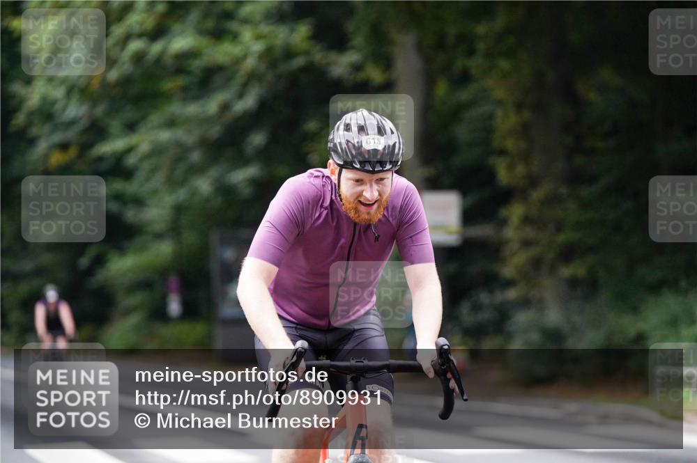 14.09.2025 - Stadtparktriathlon Michael Burmester http://msf.ph/oto/8909931 14.09.2025 10:23:22 Radfahren 517, 573, 607, 615, 626, 636, 642, 647 meine-sportfotos.de