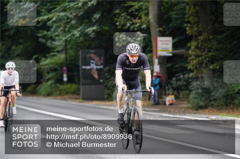 14.09.2025 - Stadtparktriathlon Michael Burmester http://msf.ph/oto/8909936 14.09.2025 10:23:27 Radfahren 517, 555, 573, 587, 607, 615, 624, 626, 642, 647, 706 meine-sportfotos.de