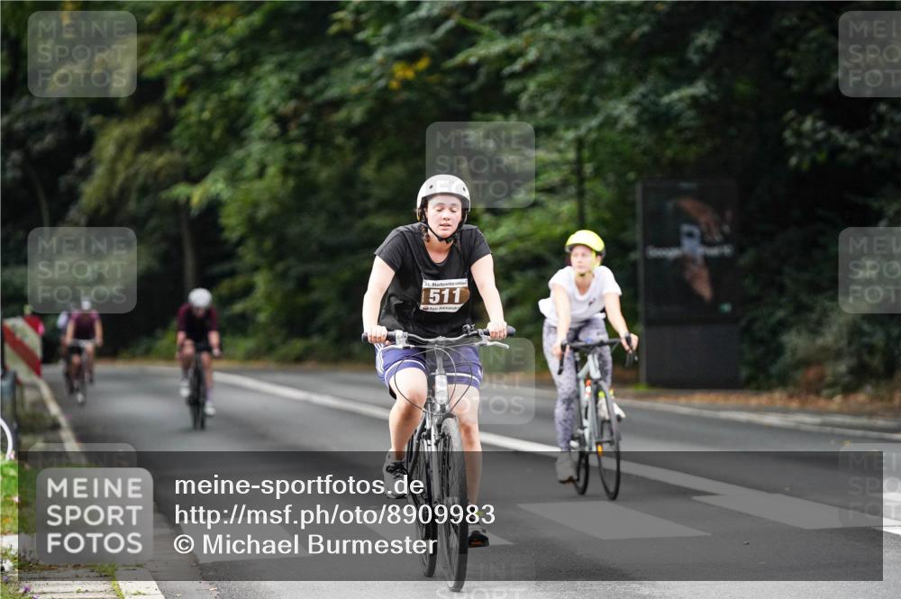 14.09.2025 - Stadtparktriathlon Michael Burmester http://msf.ph/oto/8909983 14.09.2025 10:24:48 Radfahren 511, 525, 580, 663, 668, 683 meine-sportfotos.de