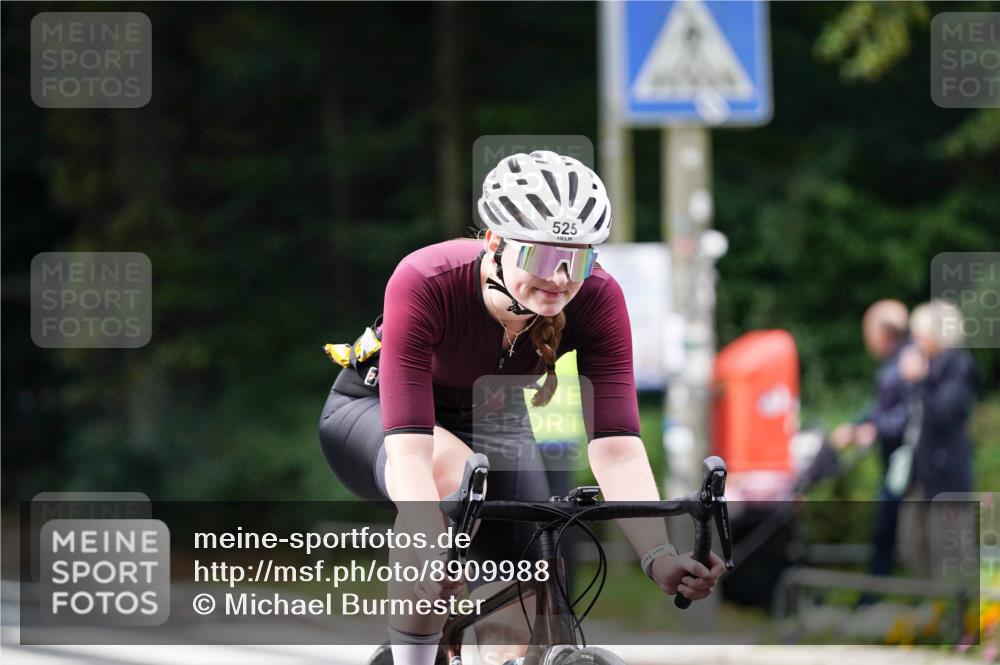14.09.2025 - Stadtparktriathlon Michael Burmester http://msf.ph/oto/8909988 14.09.2025 10:24:53 Radfahren 511, 519, 525, 536, 580, 668 meine-sportfotos.de