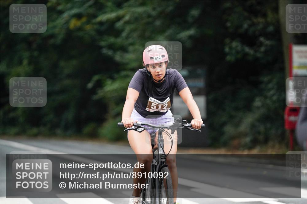 14.09.2025 - Stadtparktriathlon Michael Burmester http://msf.ph/oto/8910092 14.09.2025 10:27:26 Radfahren 512, 535, 577, 589, 651 meine-sportfotos.de