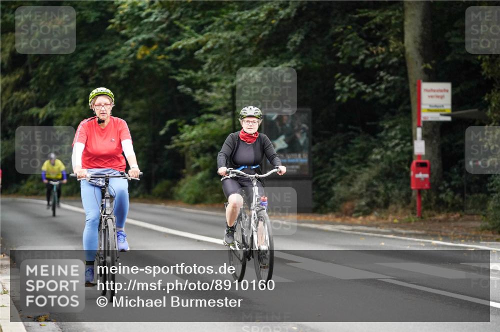 14.09.2025 - Stadtparktriathlon Michael Burmester http://msf.ph/oto/8910160 14.09.2025 10:29:51 Radfahren 531, 562, 602, 639, 682 meine-sportfotos.de