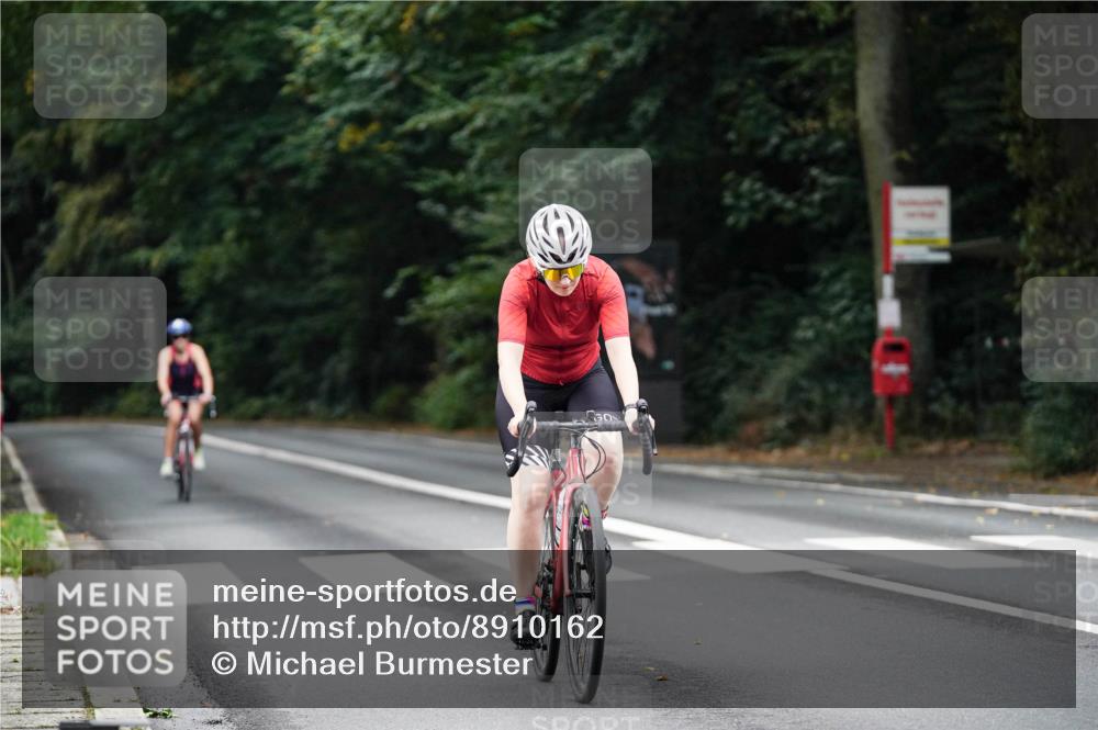 14.09.2025 - Stadtparktriathlon Michael Burmester http://msf.ph/oto/8910162 14.09.2025 10:29:57 Radfahren 531, 562, 602, 682, 705 meine-sportfotos.de