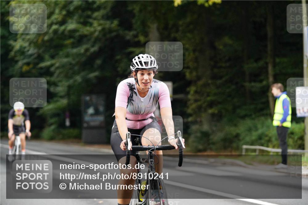 14.09.2025 - Stadtparktriathlon Michael Burmester http://msf.ph/oto/8910241 14.09.2025 10:32:09 Radfahren 517, 528, 654, 716, 763 meine-sportfotos.de