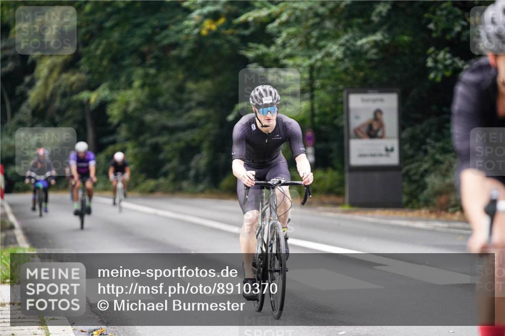 14.09.2025 - Stadtparktriathlon Michael Burmester http://msf.ph/oto/8910370 14.09.2025 10:36:53 Radfahren 622, 694, 752, 764, 783, 788, 798, 811 meine-sportfotos.de