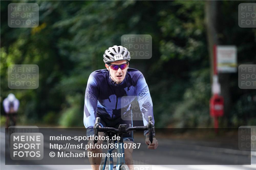 14.09.2025 - Stadtparktriathlon Michael Burmester http://msf.ph/oto/8910787 14.09.2025 10:54:12 Radfahren 735, 761, 793 meine-sportfotos.de