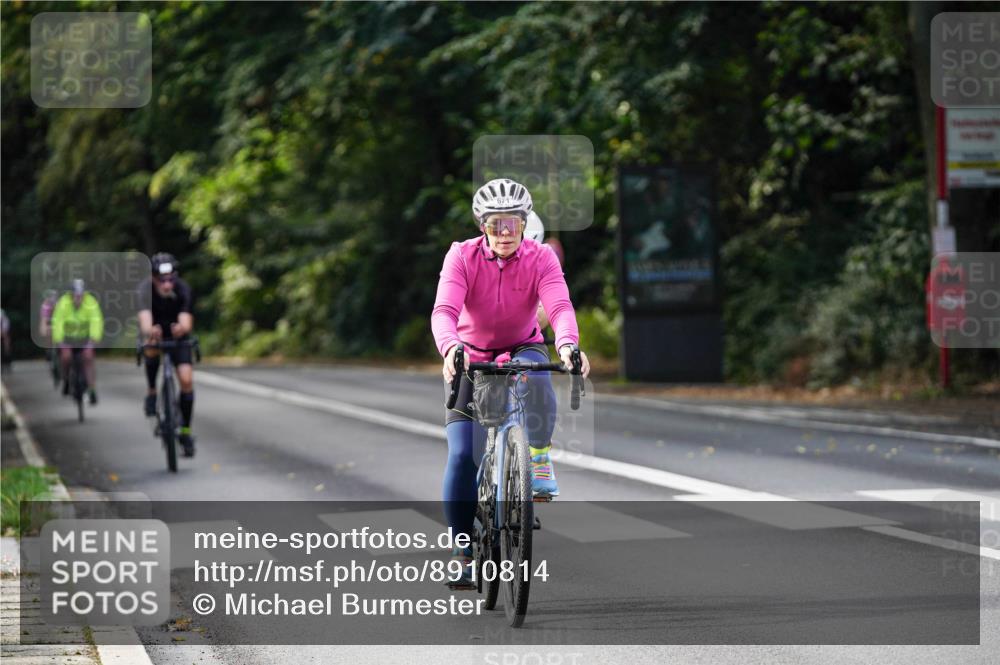 14.09.2025 - Stadtparktriathlon Michael Burmester http://msf.ph/oto/8910814 14.09.2025 10:54:39 Radfahren 627, 629, 667, 671, 688, 702, 732, 736, 749 meine-sportfotos.de