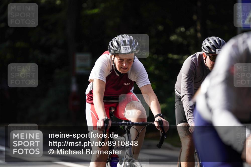 14.09.2025 - Stadtparktriathlon Michael Burmester http://msf.ph/oto/8910848 14.09.2025 10:55:12 Radfahren 632, 686, 699, 705, 721, 729, 769, 847 meine-sportfotos.de