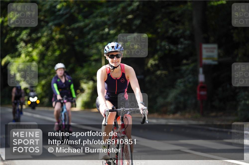 14.09.2025 - Stadtparktriathlon Michael Burmester http://msf.ph/oto/8910851 14.09.2025 10:55:14 Radfahren 632, 686, 699, 705, 721, 729, 769, 842, 847 meine-sportfotos.de
