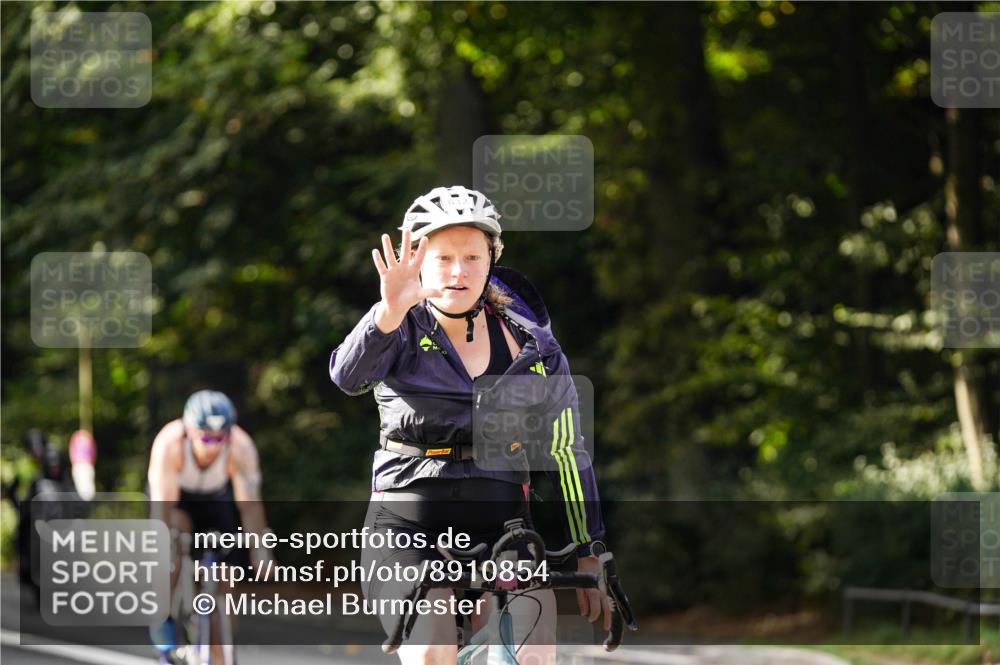 14.09.2025 - Stadtparktriathlon Michael Burmester http://msf.ph/oto/8910854 14.09.2025 10:55:16 Radfahren 632, 699, 705, 721, 729, 842, 847 meine-sportfotos.de