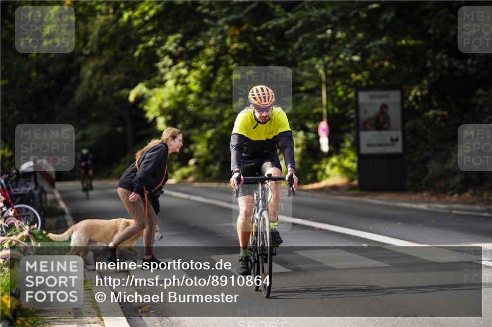 14.09.2025 - Stadtparktriathlon Michael Burmester http://msf.ph/oto/8910864 14.09.2025 10:55:27 Radfahren 762, 770, 842, 875 meine-sportfotos.de