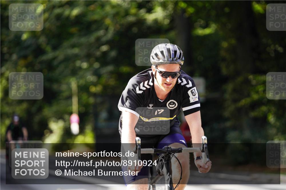 14.09.2025 - Stadtparktriathlon Michael Burmester http://msf.ph/oto/8910924 14.09.2025 10:56:44 Radfahren 697, 746, 755, 767, 771, 774, 776, 788, 807, 811, 849, 914 meine-sportfotos.de