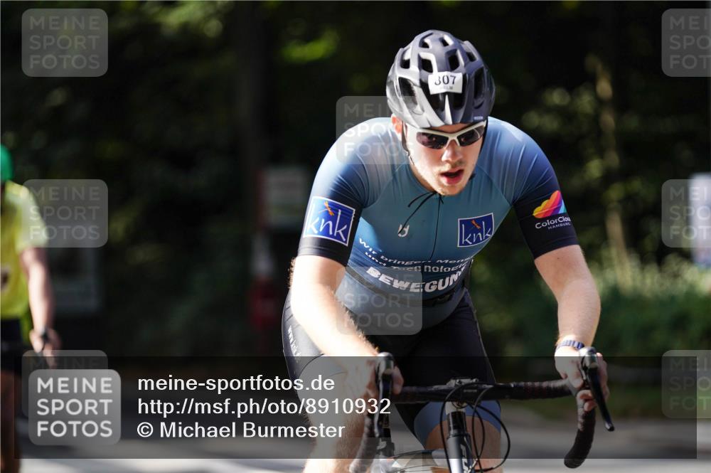14.09.2025 - Stadtparktriathlon Michael Burmester http://msf.ph/oto/8910932 14.09.2025 10:56:50 Radfahren 697, 746, 755, 764, 767, 771, 776, 783, 796, 807, 811, 817, 914 meine-sportfotos.de