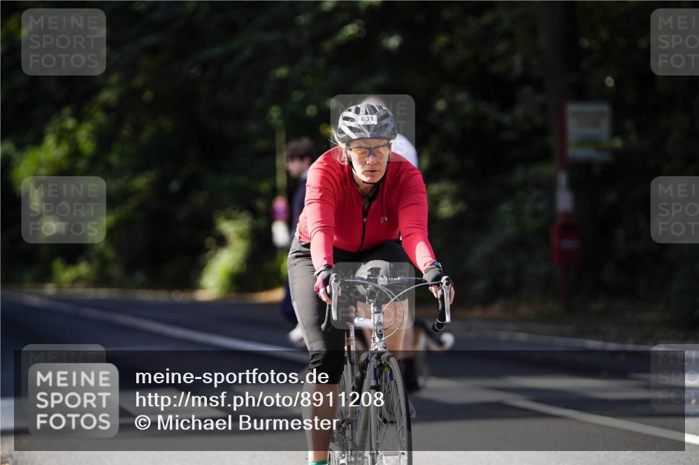 14.09.2025 - Stadtparktriathlon Michael Burmester http://msf.ph/oto/8911208 14.09.2025 11:02:59 Radfahren 631, 762, 786, 831 meine-sportfotos.de