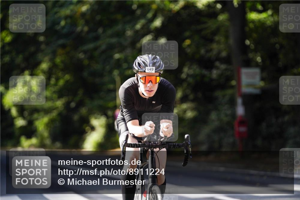 14.09.2025 - Stadtparktriathlon Michael Burmester http://msf.ph/oto/8911224 14.09.2025 11:03:19 Radfahren 657, 708, 764, 782, 788, 849, 877, 888 meine-sportfotos.de
