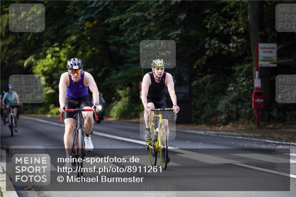 14.09.2025 - Stadtparktriathlon Michael Burmester http://msf.ph/oto/8911261 14.09.2025 11:04:08 Radfahren 655, 753, 755, 778, 911, 914 meine-sportfotos.de