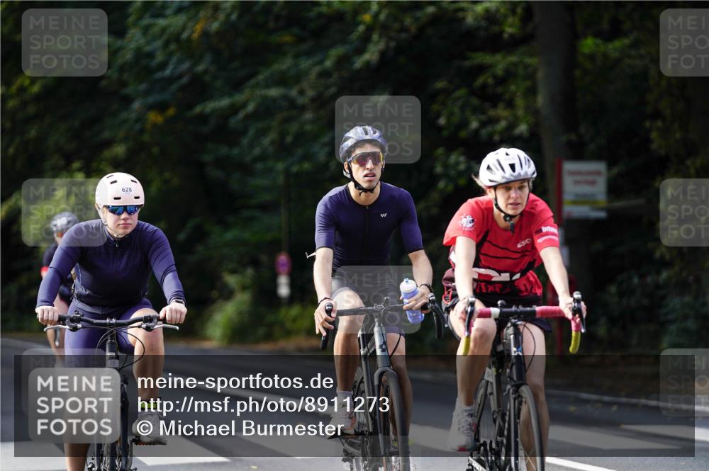 14.09.2025 - Stadtparktriathlon Michael Burmester http://msf.ph/oto/8911273 14.09.2025 11:04:21 Radfahren 628, 655, 671, 686, 755, 771, 774, 802, 803, 818, 857 meine-sportfotos.de