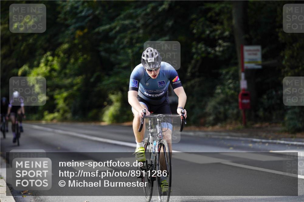 14.09.2025 - Stadtparktriathlon Michael Burmester http://msf.ph/oto/8911286 14.09.2025 11:04:41 Radfahren 627, 746, 754, 807, 824, 905 meine-sportfotos.de