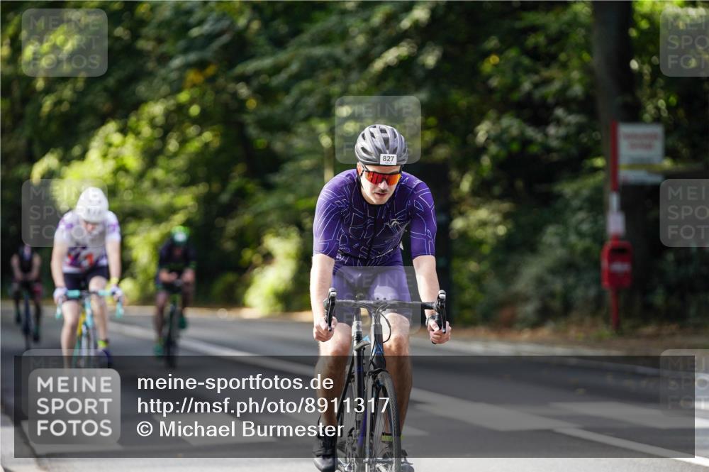 14.09.2025 - Stadtparktriathlon Michael Burmester http://msf.ph/oto/8911317 14.09.2025 11:05:24 Radfahren 796, 827, 835, 836, 846, 853, 855, 898 meine-sportfotos.de