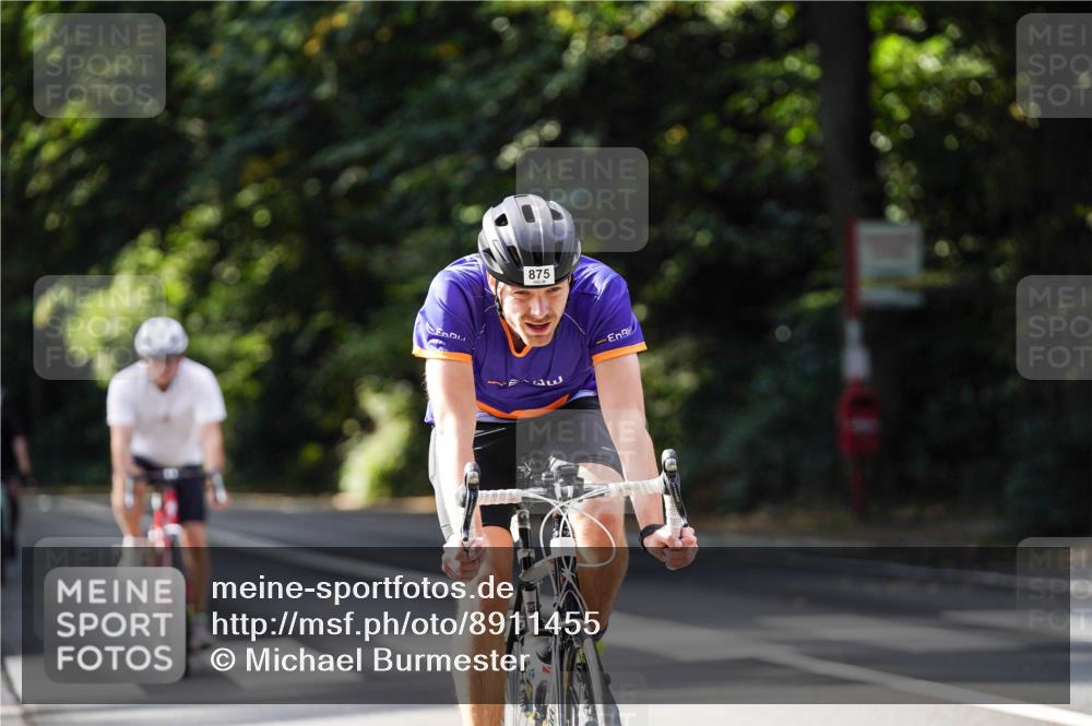 14.09.2025 - Stadtparktriathlon Michael Burmester http://msf.ph/oto/8911455 14.09.2025 11:08:56 Radfahren 766, 787, 808, 843, 875, 876, 895 meine-sportfotos.de