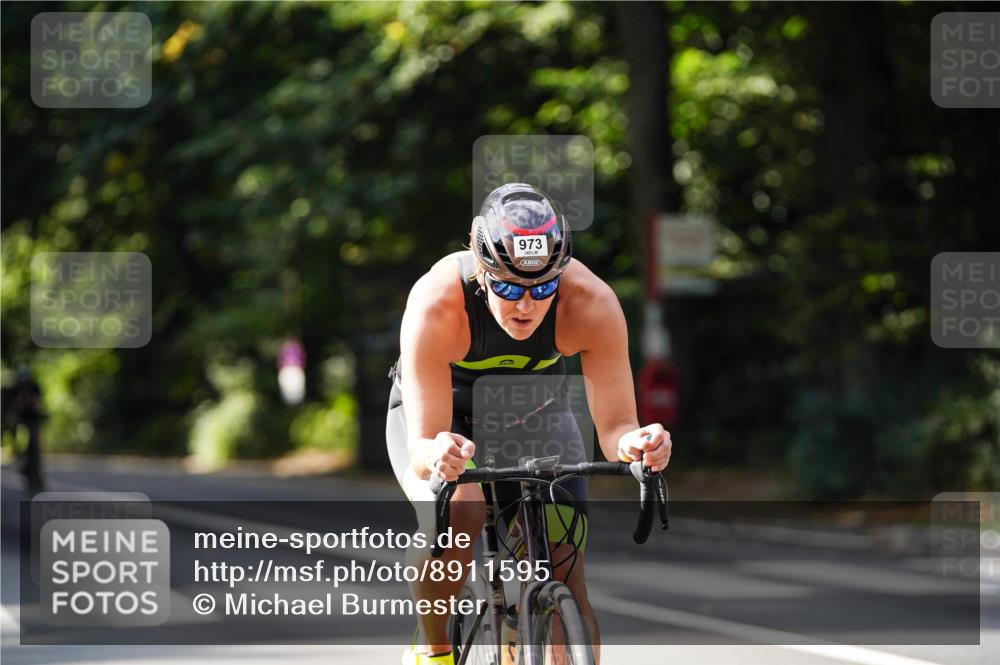 14.09.2025 - Stadtparktriathlon Michael Burmester http://msf.ph/oto/8911595 14.09.2025 11:13:20 Radfahren 776, 828, 857, 891, 897, 973 meine-sportfotos.de