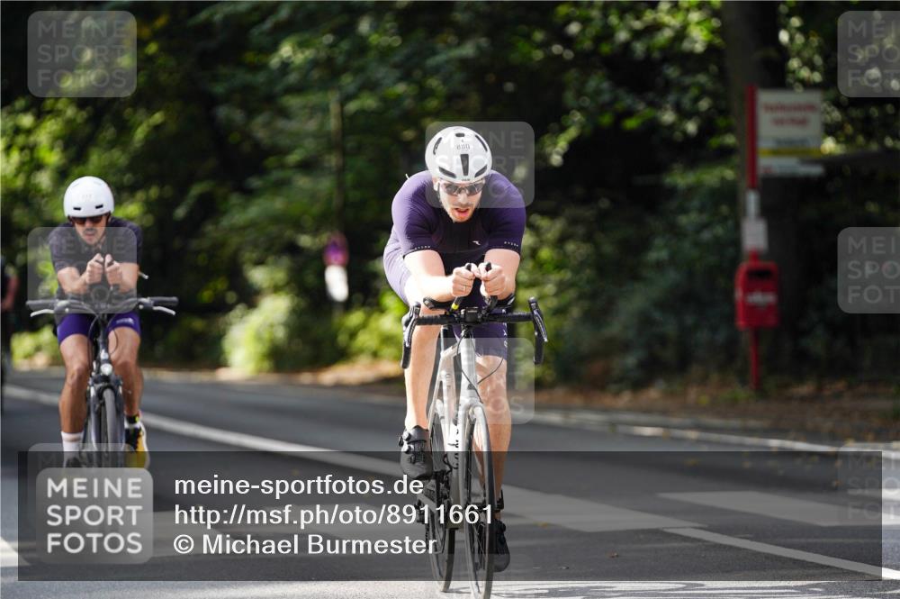 14.09.2025 - Stadtparktriathlon Michael Burmester http://msf.ph/oto/8911661 14.09.2025 11:15:29 Radfahren 756, 777, 816, 829, 837, 842, 870, 880, 892, 901, 921 meine-sportfotos.de