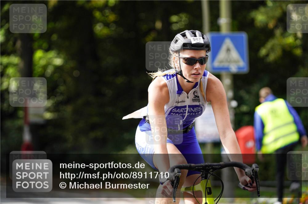 14.09.2025 - Stadtparktriathlon Michael Burmester http://msf.ph/oto/8911710 14.09.2025 11:17:08 Radfahren 843, 900, 950, 967, 987, 1000 meine-sportfotos.de