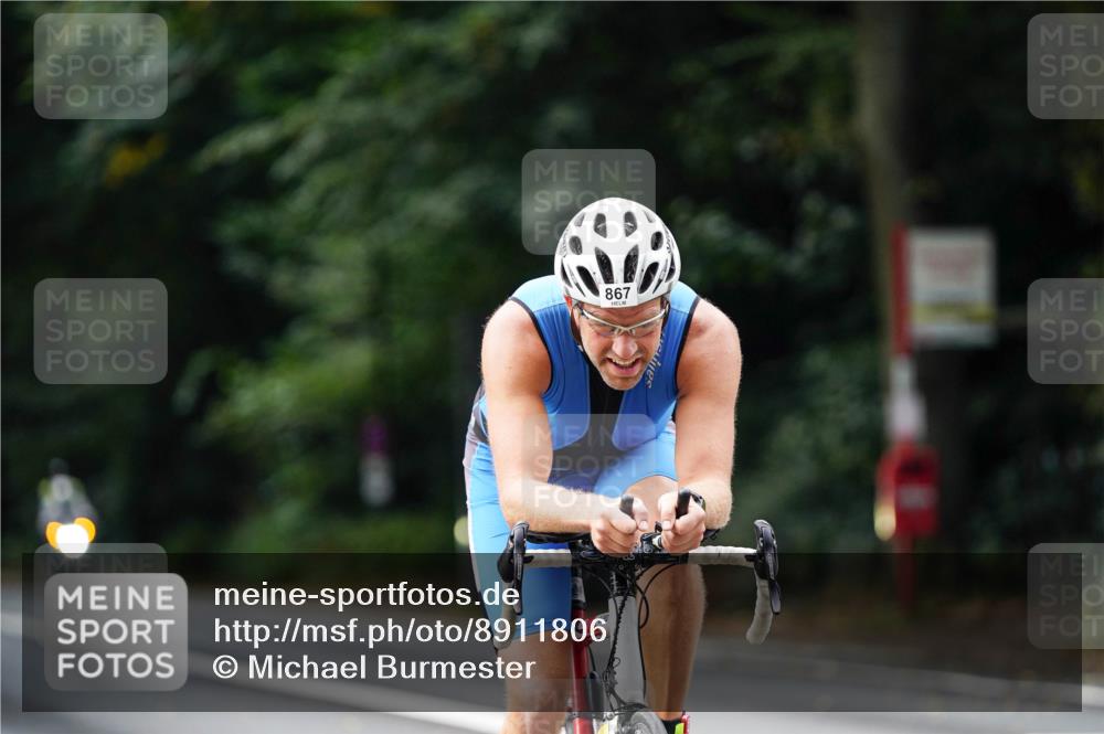 14.09.2025 - Stadtparktriathlon Michael Burmester http://msf.ph/oto/8911806 14.09.2025 11:19:59 Radfahren 836, 841, 867, 975, 984, 990 meine-sportfotos.de