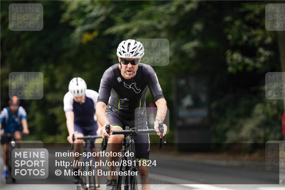 14.09.2025 - Stadtparktriathlon Michael Burmester http://msf.ph/oto/8911824 14.09.2025 11:20:23 Radfahren 772, 853, 859, 865, 872 meine-sportfotos.de