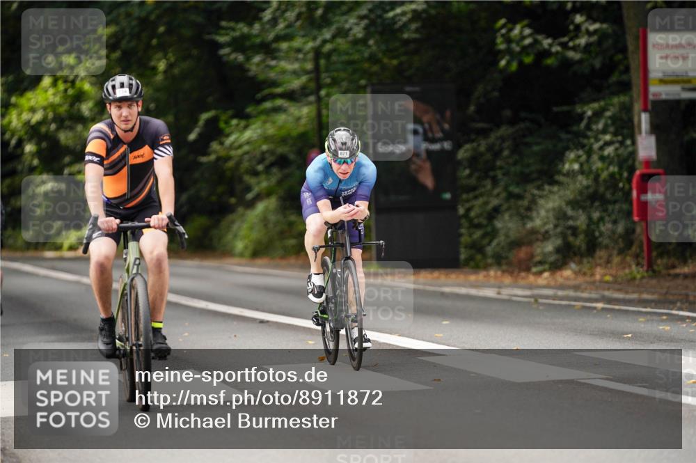 14.09.2025 - Stadtparktriathlon Michael Burmester http://msf.ph/oto/8911872 14.09.2025 11:21:38 Radfahren 734, 871, 891, 927, 955, 960 meine-sportfotos.de