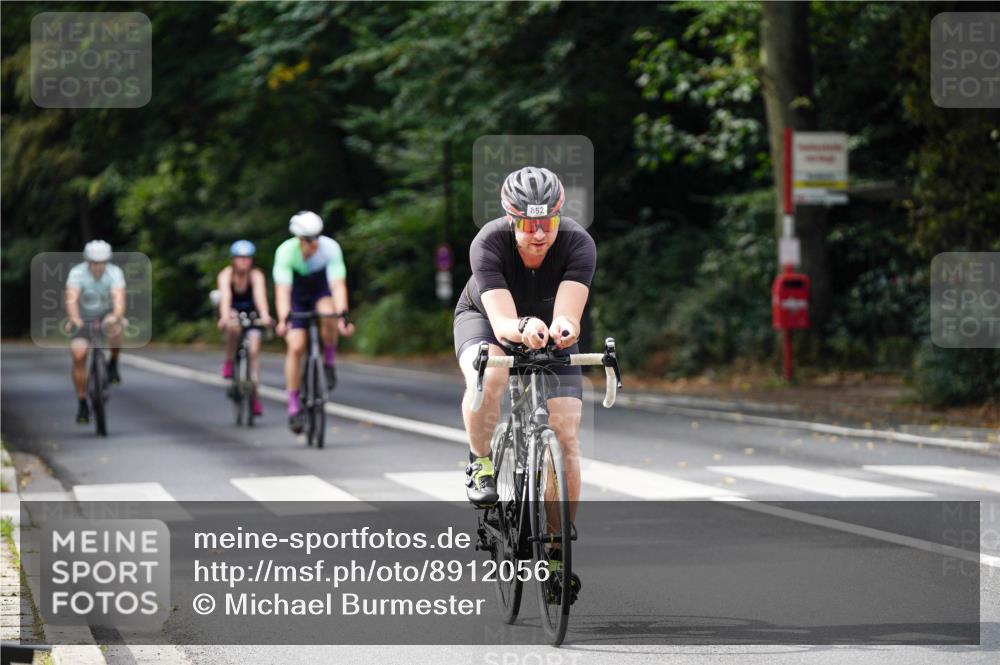 14.09.2025 - Stadtparktriathlon Michael Burmester http://msf.ph/oto/8912056 14.09.2025 11:25:39 Radfahren 826, 837, 852, 919, 992, 1000 meine-sportfotos.de