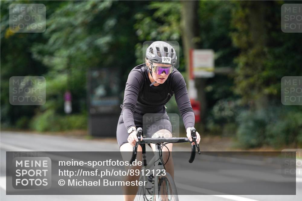 14.09.2025 - Stadtparktriathlon Michael Burmester http://msf.ph/oto/8912123 14.09.2025 11:27:21 Radfahren 836, 838, 867, 874, 947, 979, 996 meine-sportfotos.de