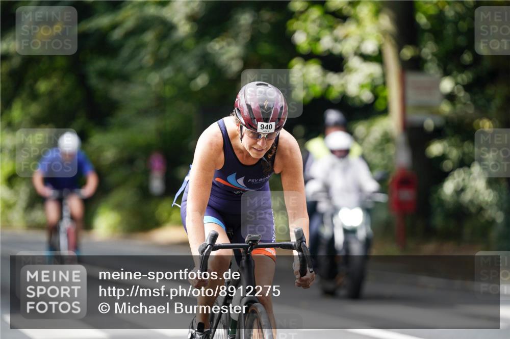 14.09.2025 - Stadtparktriathlon Michael Burmester http://msf.ph/oto/8912275 14.09.2025 11:31:38 Radfahren 893, 895, 940, 958 meine-sportfotos.de