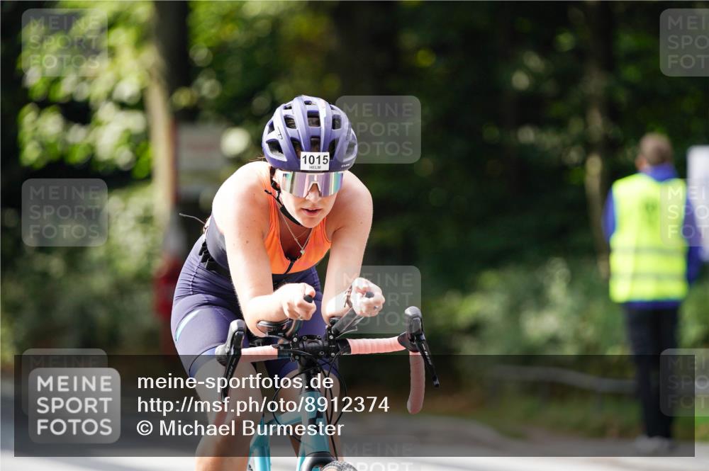 14.09.2025 - Stadtparktriathlon Michael Burmester http://msf.ph/oto/8912374 14.09.2025 11:34:09 Radfahren 911, 1000, 1015, 1036 meine-sportfotos.de