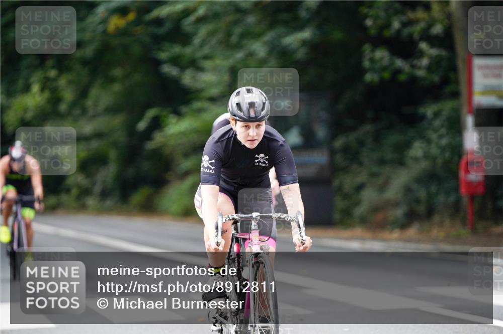 14.09.2025 - Stadtparktriathlon Michael Burmester http://msf.ph/oto/8912811 14.09.2025 11:44:30 Radfahren 931, 938, 944, 973, 982, 989, 1009, 1026, 1040, 1051, 1085 meine-sportfotos.de