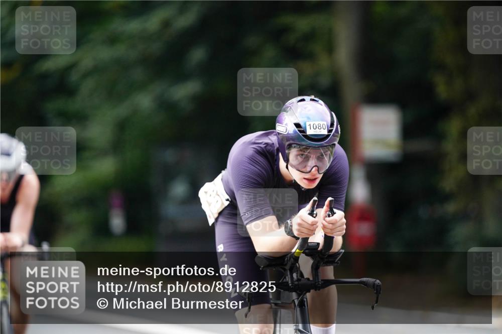 14.09.2025 - Stadtparktriathlon Michael Burmester http://msf.ph/oto/8912825 14.09.2025 11:44:45 Radfahren 995, 1018, 1043, 1080, 1102 meine-sportfotos.de