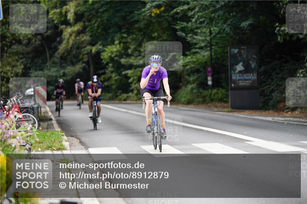 14.09.2025 - Stadtparktriathlon Michael Burmester http://msf.ph/oto/8912879 14.09.2025 11:46:22 Radfahren 943, 1046, 1062, 1065, 1086, 1099 meine-sportfotos.de