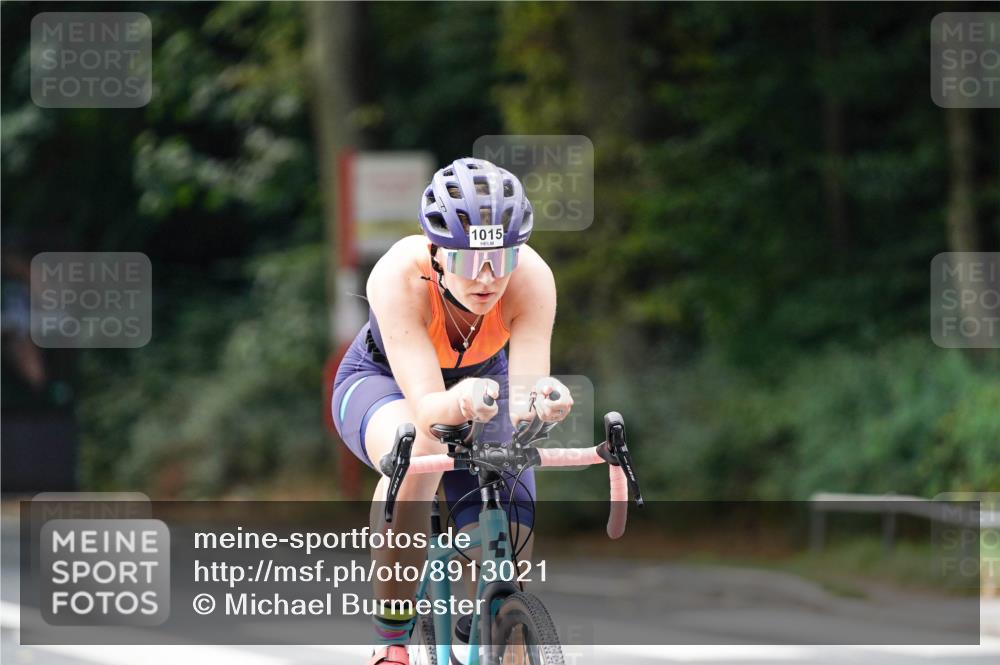 14.09.2025 - Stadtparktriathlon Michael Burmester http://msf.ph/oto/8913021 14.09.2025 11:49:45 Radfahren 1015, 1061, 1098, 1119 meine-sportfotos.de