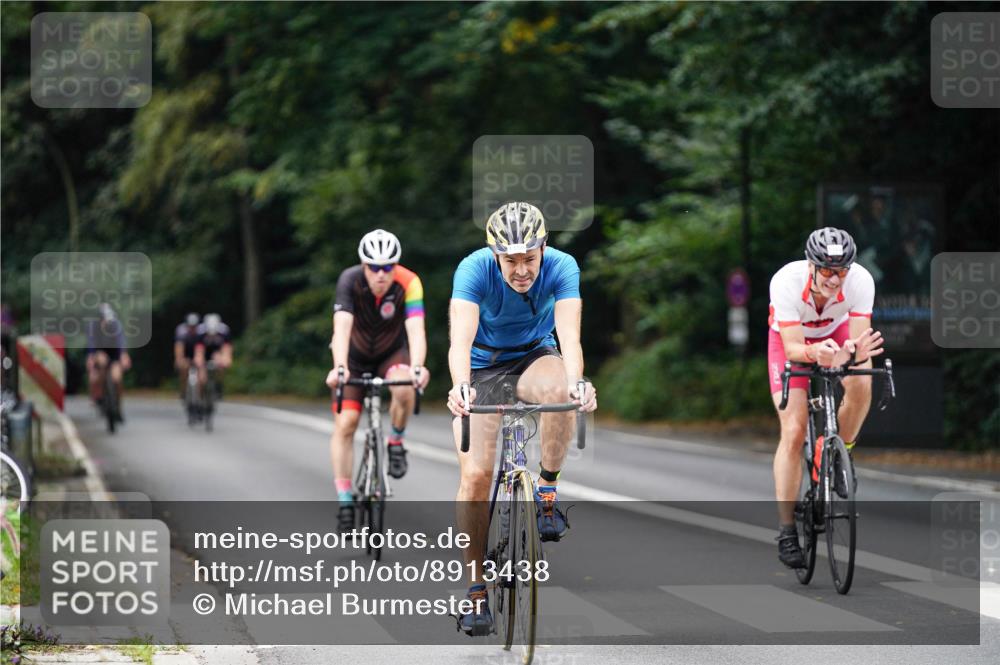14.09.2025 - Stadtparktriathlon Michael Burmester http://msf.ph/oto/8913438 14.09.2025 11:58:43 Radfahren 972, 1029, 1051, 1059, 1066, 1102, 1128, 1156, 1171 meine-sportfotos.de