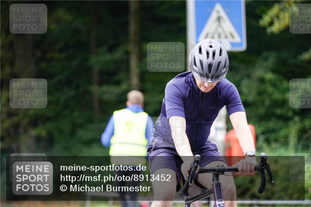 14.09.2025 - Stadtparktriathlon Michael Burmester http://msf.ph/oto/8913452 14.09.2025 11:58:58 Radfahren 1019, 1067, 1068, 1122, 1137, 1150, 1153, 1187 meine-sportfotos.de