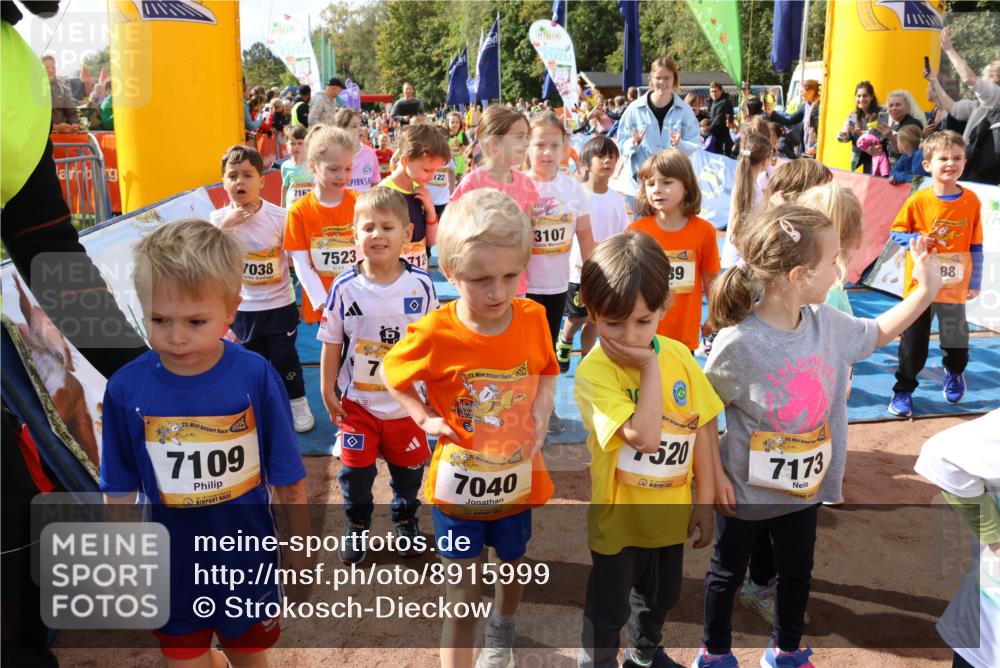 14.09.2025 - Airport Race Strokosch-Dieckow http://msf.ph/oto/8915999 14.09.2025 11:21:21 Ziel 122, 7162, 7038, 7523, 23, 2025, 7109, 7, 23, 7040, 3107, 89, 4, 88, 520, 7173 meine-sportfotos.de