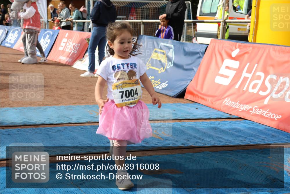 14.09.2025 - Airport Race Strokosch-Dieckow http://msf.ph/oto/8916008 14.09.2025 11:22:54 Ziel 23, 2025, 7004 meine-sportfotos.de