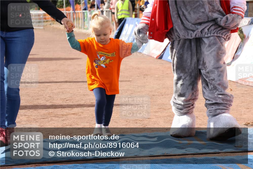 14.09.2025 - Airport Race Strokosch-Dieckow http://msf.ph/oto/8916064 14.09.2025 11:24:20 Ziel 23, 2025 meine-sportfotos.de