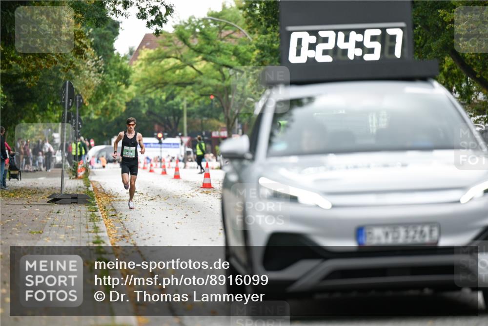 21.09.2025 - PSD Bank Halbmarathon Dr. Thomas Lammeyer http://msf.ph/oto/8916099 21.09.2025 10:24:34 Laufen 4011, 0, 24, 57 meine-sportfotos.de