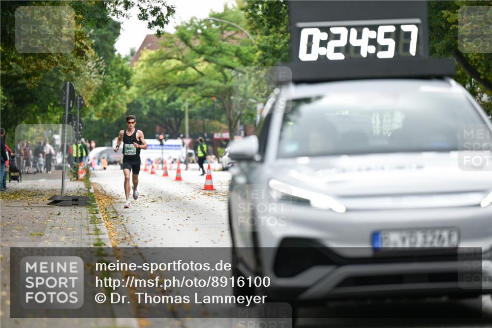 21.09.2025 - PSD Bank Halbmarathon Dr. Thomas Lammeyer http://msf.ph/oto/8916100 21.09.2025 10:24:34 Laufen 4011, 0, 24, 57, 7, 40, 3260 meine-sportfotos.de