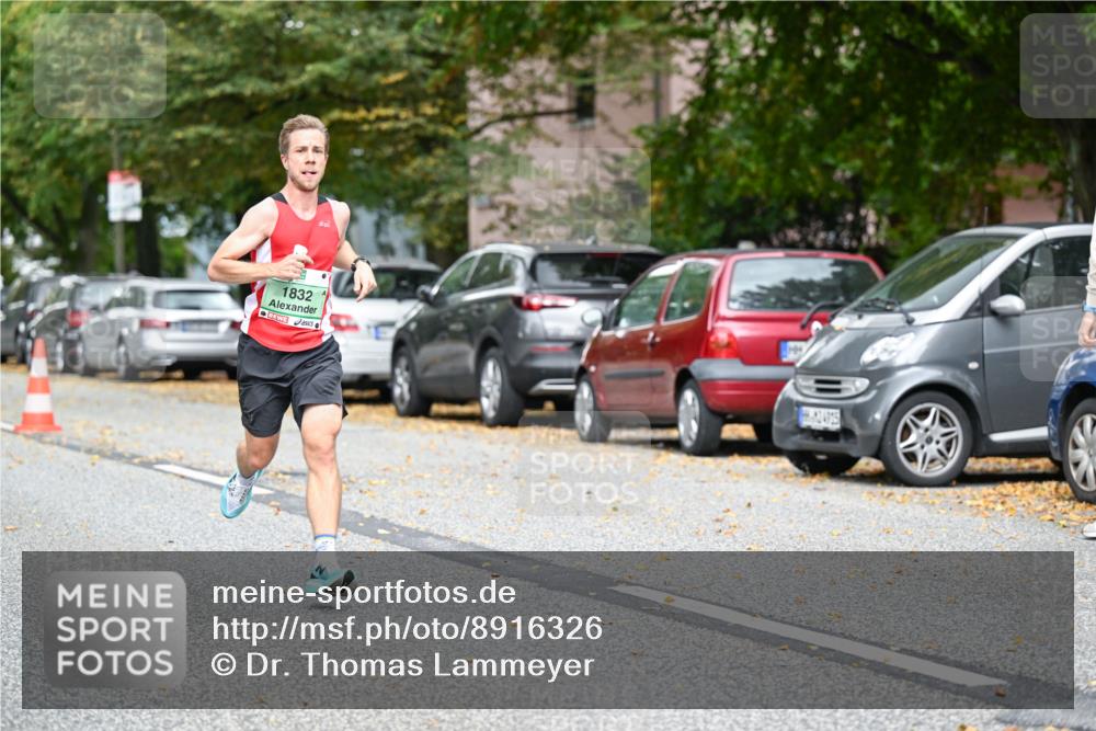 21.09.2025 - PSD Bank Halbmarathon Dr. Thomas Lammeyer http://msf.ph/oto/8916326 21.09.2025 10:28:21 Laufen 1832 meine-sportfotos.de