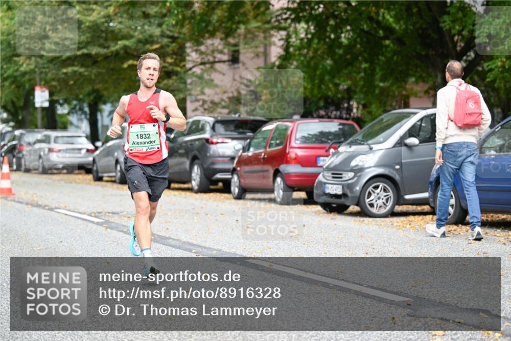 21.09.2025 - PSD Bank Halbmarathon Dr. Thomas Lammeyer http://msf.ph/oto/8916328 21.09.2025 10:28:21 Laufen 1832 meine-sportfotos.de