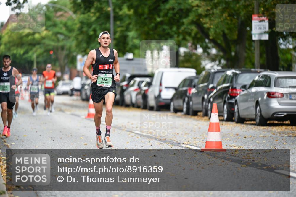 21.09.2025 - PSD Bank Halbmarathon Dr. Thomas Lammeyer http://msf.ph/oto/8916359 21.09.2025 10:28:42 Laufen 1834, 1829 meine-sportfotos.de