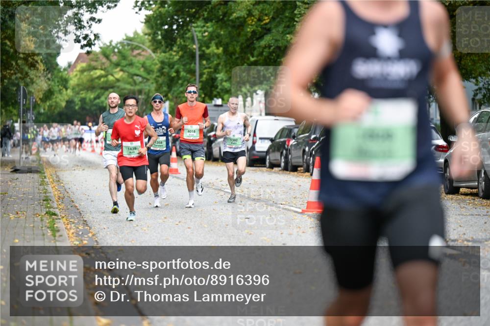 21.09.2025 - PSD Bank Halbmarathon Dr. Thomas Lammeyer http://msf.ph/oto/8916396 21.09.2025 10:28:48 Laufen 4018, 1392, 1439, 1358 meine-sportfotos.de