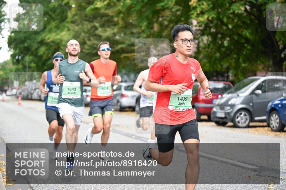 21.09.2025 - PSD Bank Halbmarathon Dr. Thomas Lammeyer http://msf.ph/oto/8916420 21.09.2025 10:28:53 Laufen 1843, 4018, 1439 meine-sportfotos.de